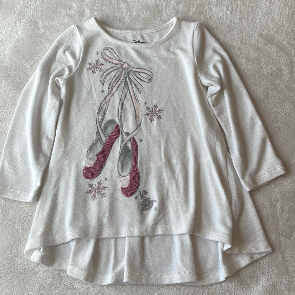 💖 Disney Ballet Shoes Sweatshirt